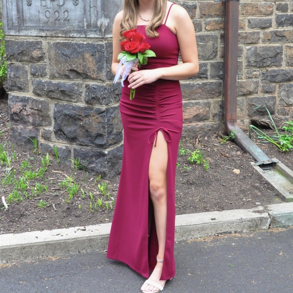Emerald Sundae Burgundy Slit Prom Dress - Picture 2 of 4